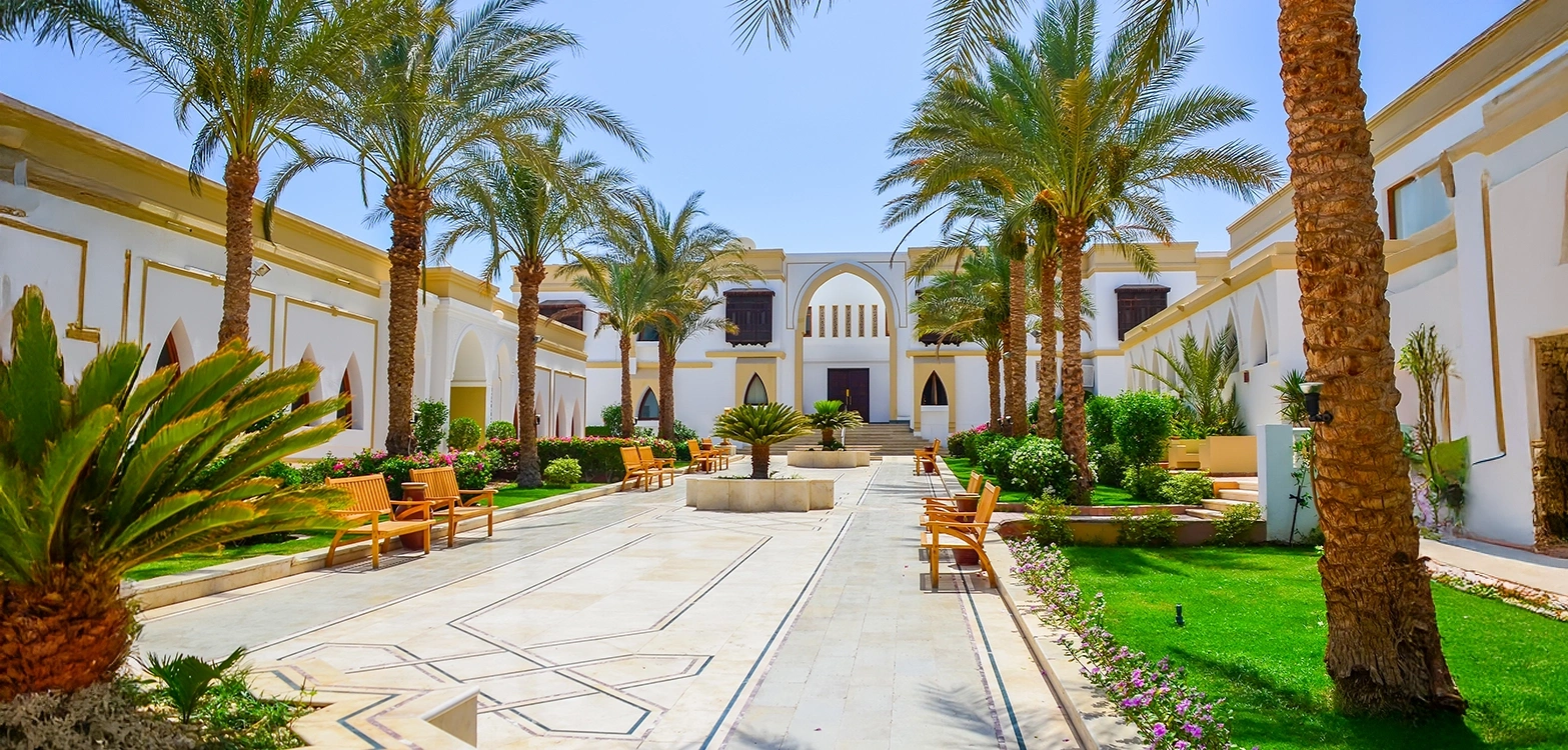 About us - Sapphire Holiday Homes