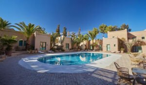 Why Choose Luxury Vacation Homes in Dubai Instead of Hotels?